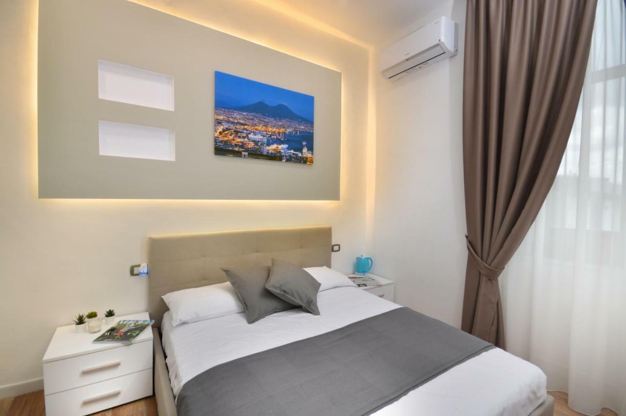 B&Bcentral Station Napoli Ngoại thất bức ảnh